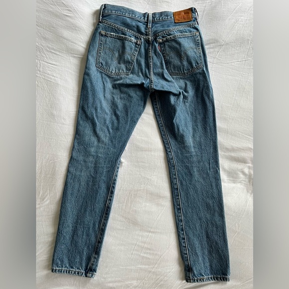 Levi’s 501 Jeans - Picture 2 of 8
